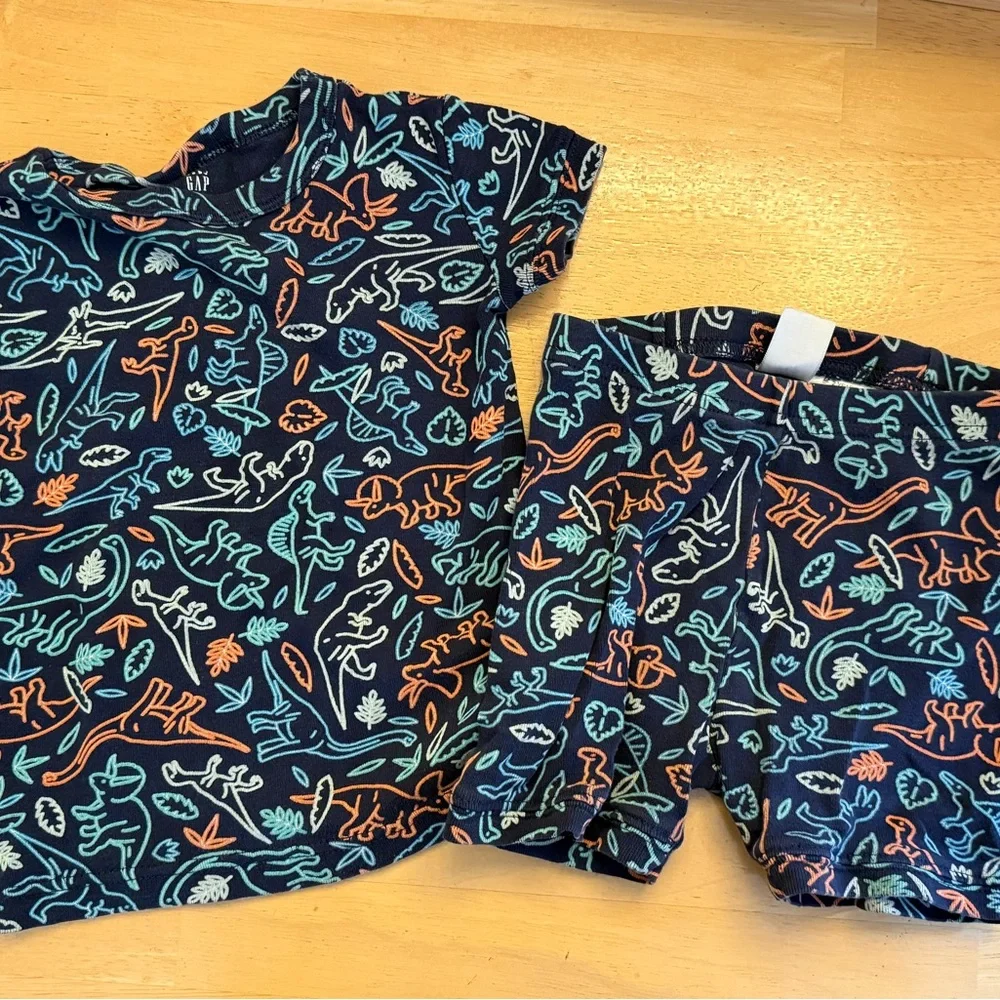 GAP Kids Dinosaur Pajama Set